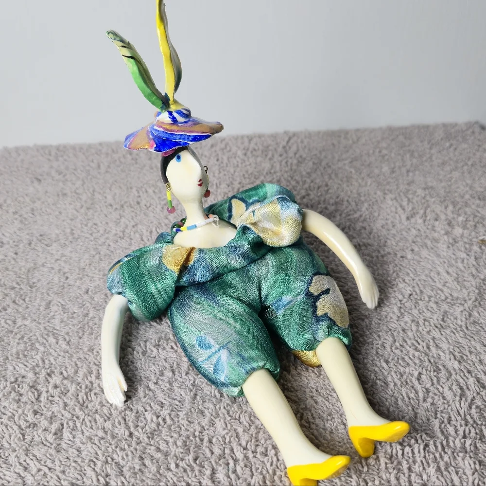 Vintage French Cerri Art Poupee Millet Doll Handmade